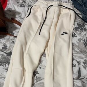 nike sweatpants